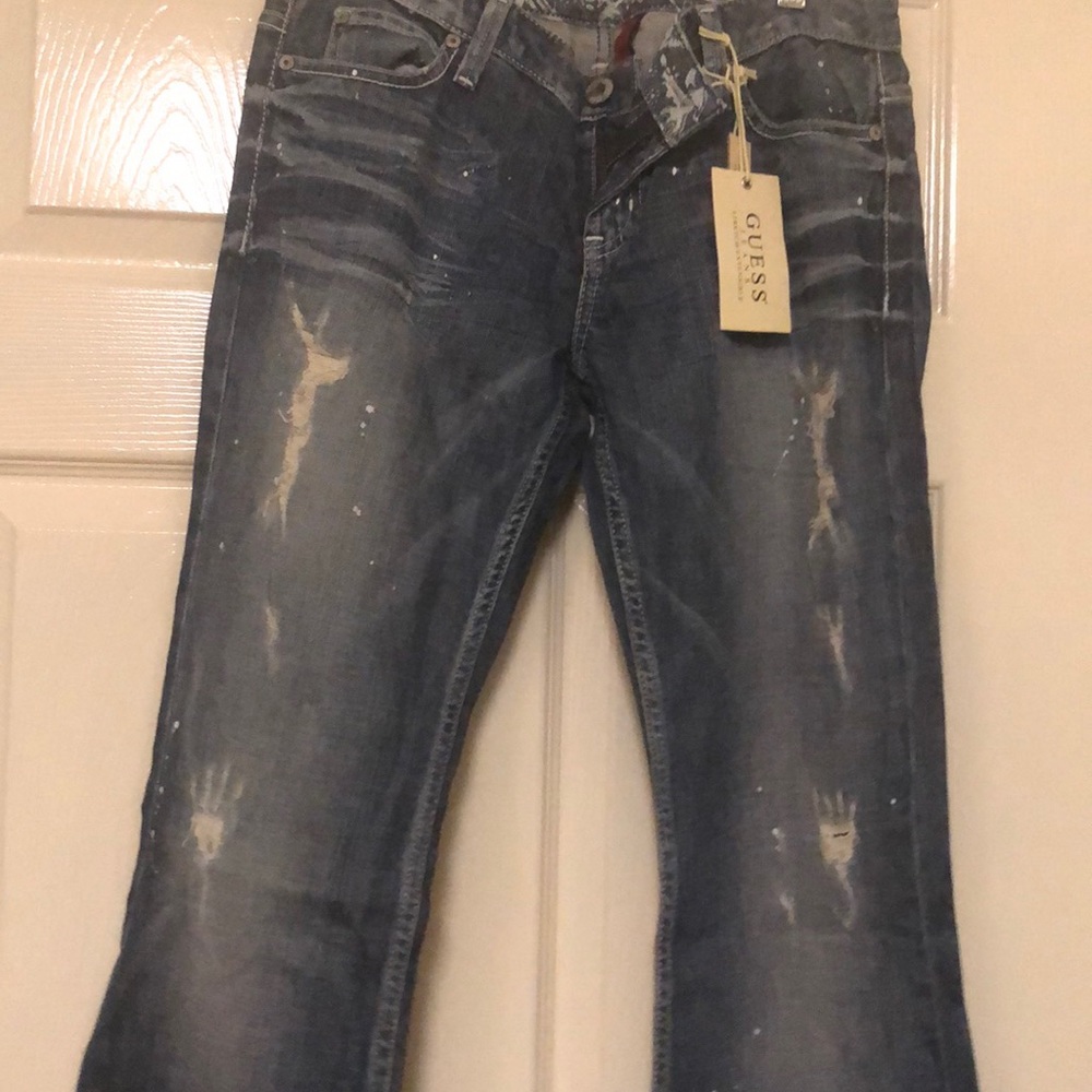 Guess boot leg jean